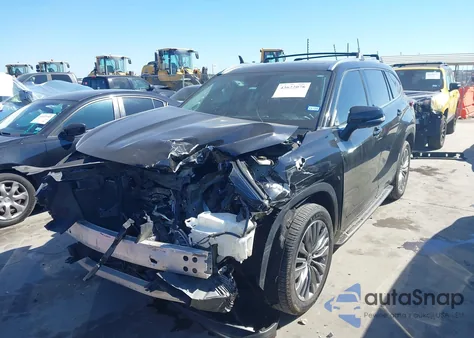 2021 Toyota Highlander Platinum from USA, damaged, VIN 5TDFZRAH6MS055984